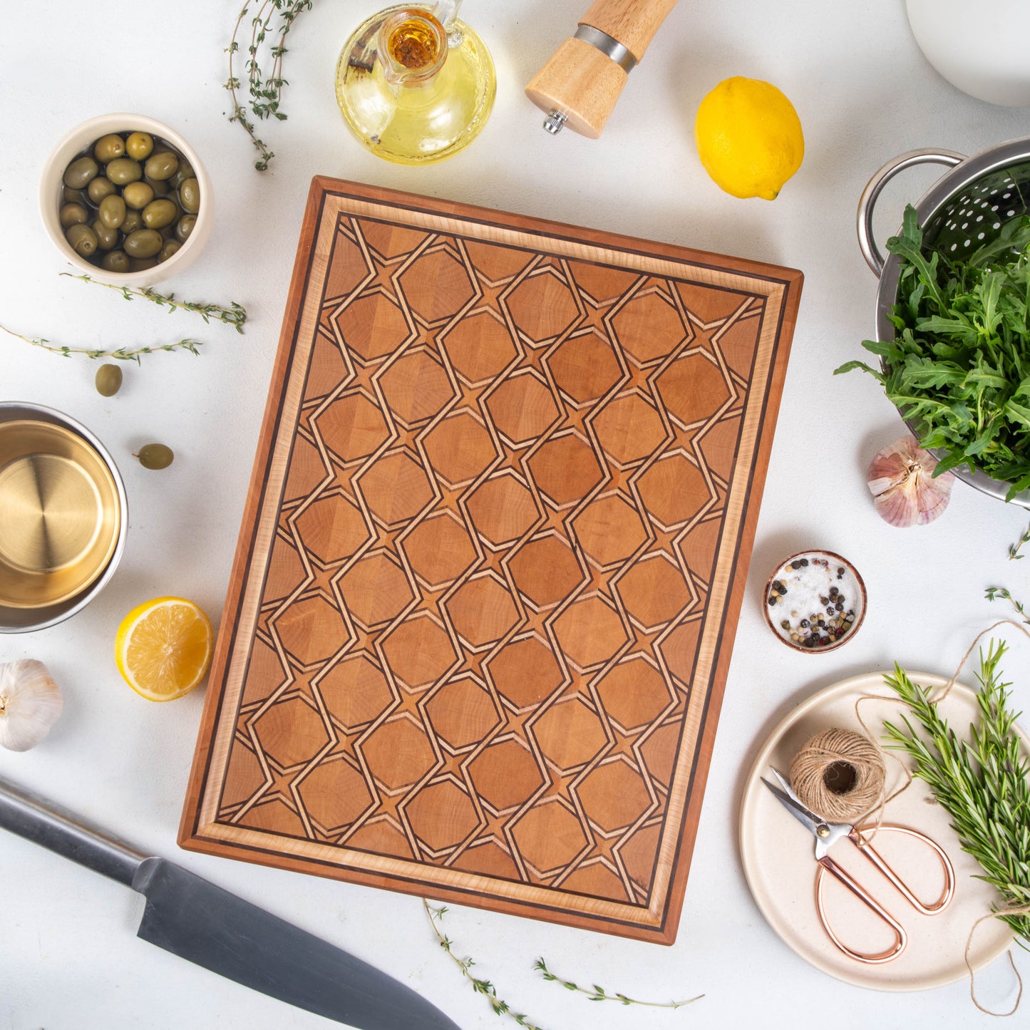 End Grain Cutting Board with 3D Pattern  – Acacia, Maple and Walnut