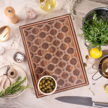 End Grain Cutting Board with 3D Pattern