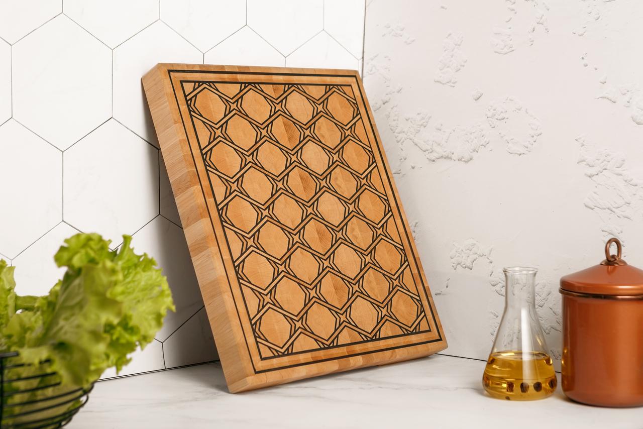 Handcrafted Oak End Grain Cutting Board with Stunning Pattern